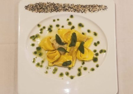 Tortelloni_di_zucca_burro_e_salvia